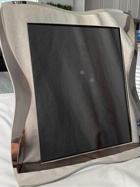 Nambe Silver Wavy Metal Picture Frame 8x10